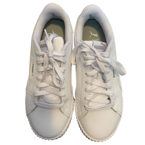 Puma Carina Crew Sneakers Womens 8 White Leather Low Top Cushioned Comfort - Picture 1 of 10